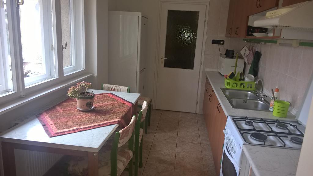 סגד Apartman Lux חדר תמונה